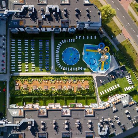 Bel Mare Lux Apartment B105 With Patio Garden By Noclegi Renters Miedzyzdroje Exterior photo